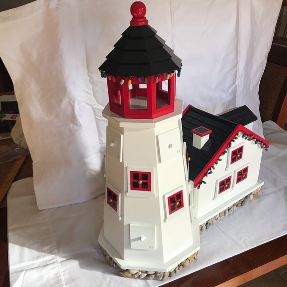 LLBean Lighthouse Advent Calendar - Picture 3 of 6